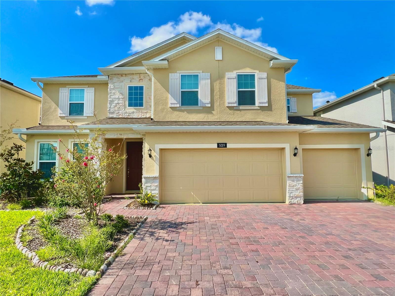 En Venta 5019 DOWN CT, ST CLOUD, FL 34772
