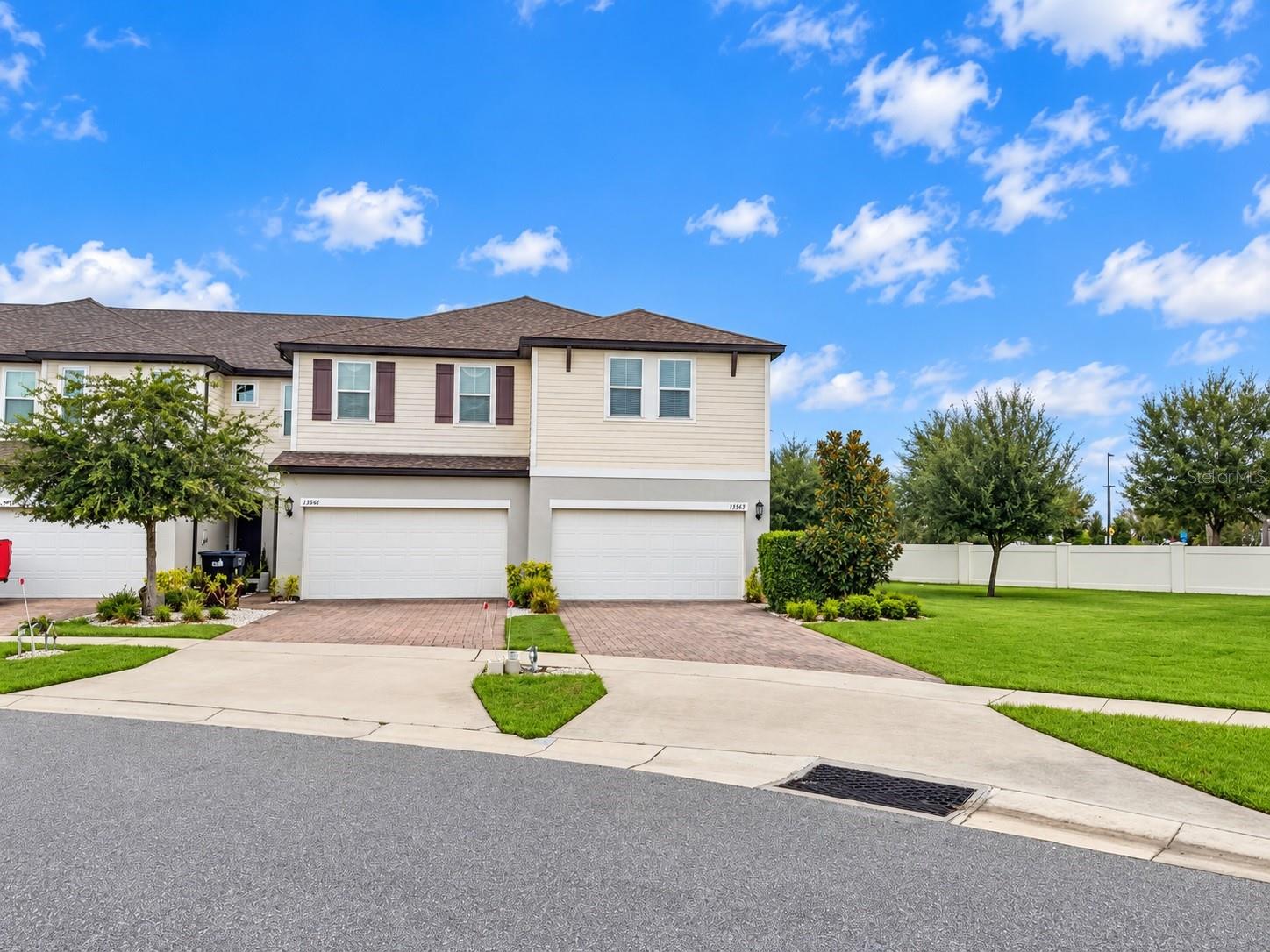 En Venta 15367 WILLOW ARBOR CIR, ORLANDO, FL 32824