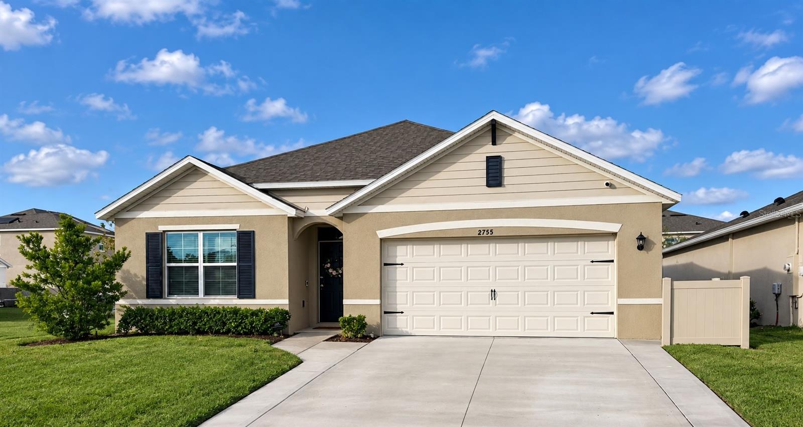 Foto de propiedad en 2755 SUNKISSED DR MAGNOLIA SQUARE con MLS# S5157162