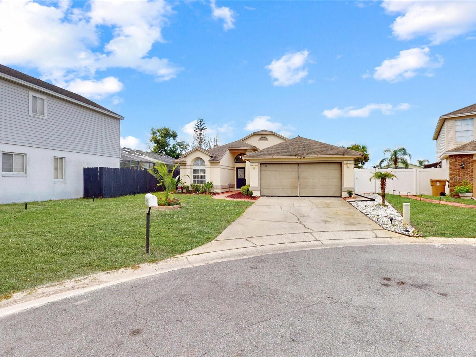 En Venta 2504 KINGSTON CT, KISSIMMEE, FL 34746