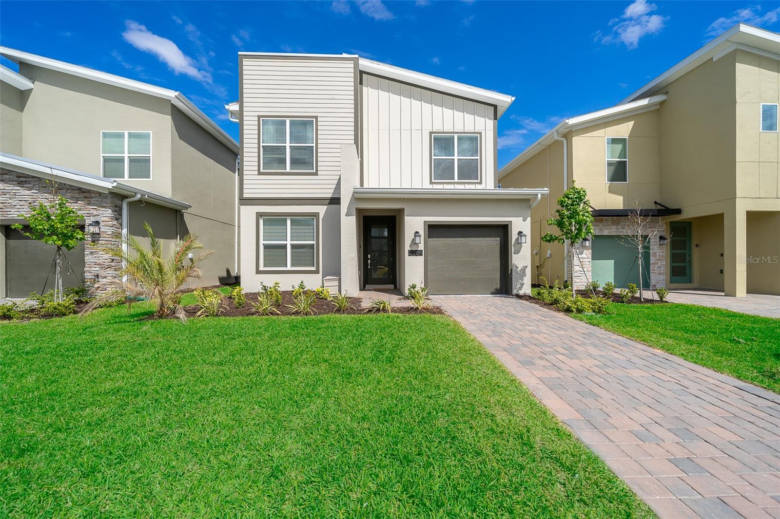 En Venta 2764 BOOKMARK DR, KISSIMMEE, FL 34746