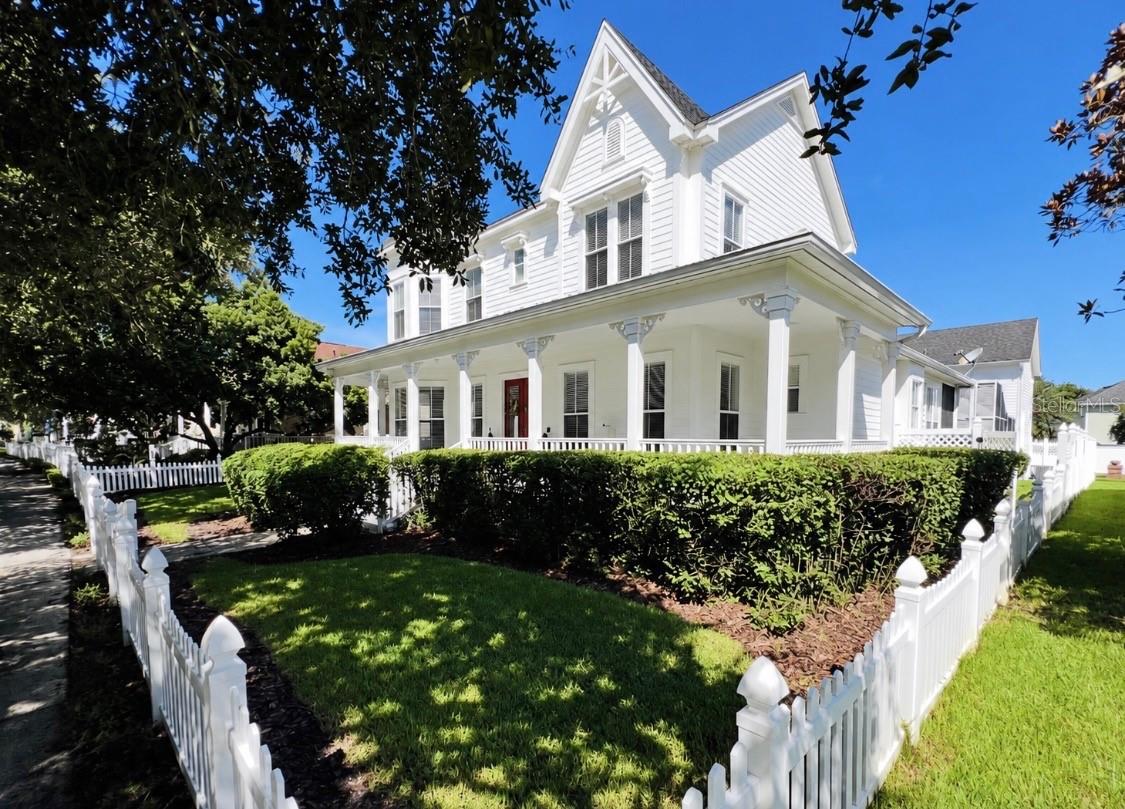 En Venta 1113 CELEBRATION AVE, CELEBRATION, FL 34747