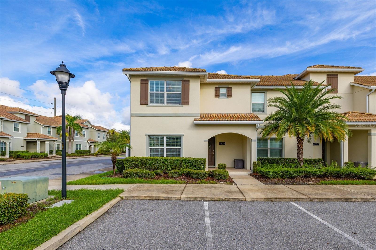 En Venta 4839 LULLABY LN, KISSIMMEE, FL 34746
