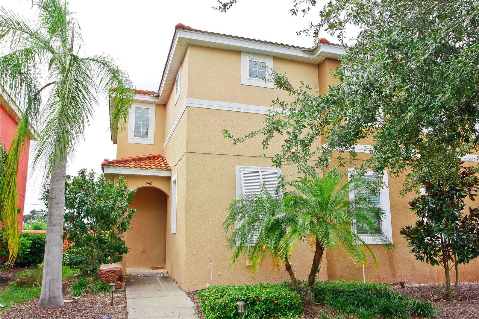 En Venta 940 LAS FUENTES DR, KISSIMMEE, FL 34746