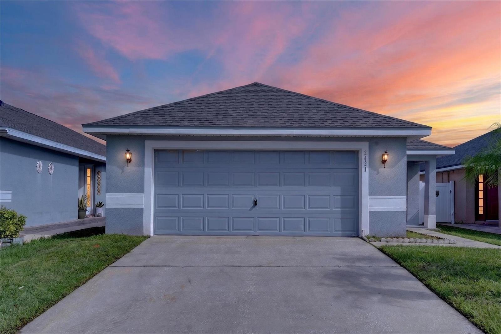 En Venta 2421 RUDDENSTONE WAY, KISSIMMEE, FL 34744