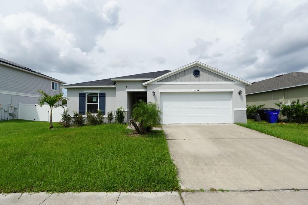 En Venta 2894 MOSSHIRE CIR, ST CLOUD, FL 34772