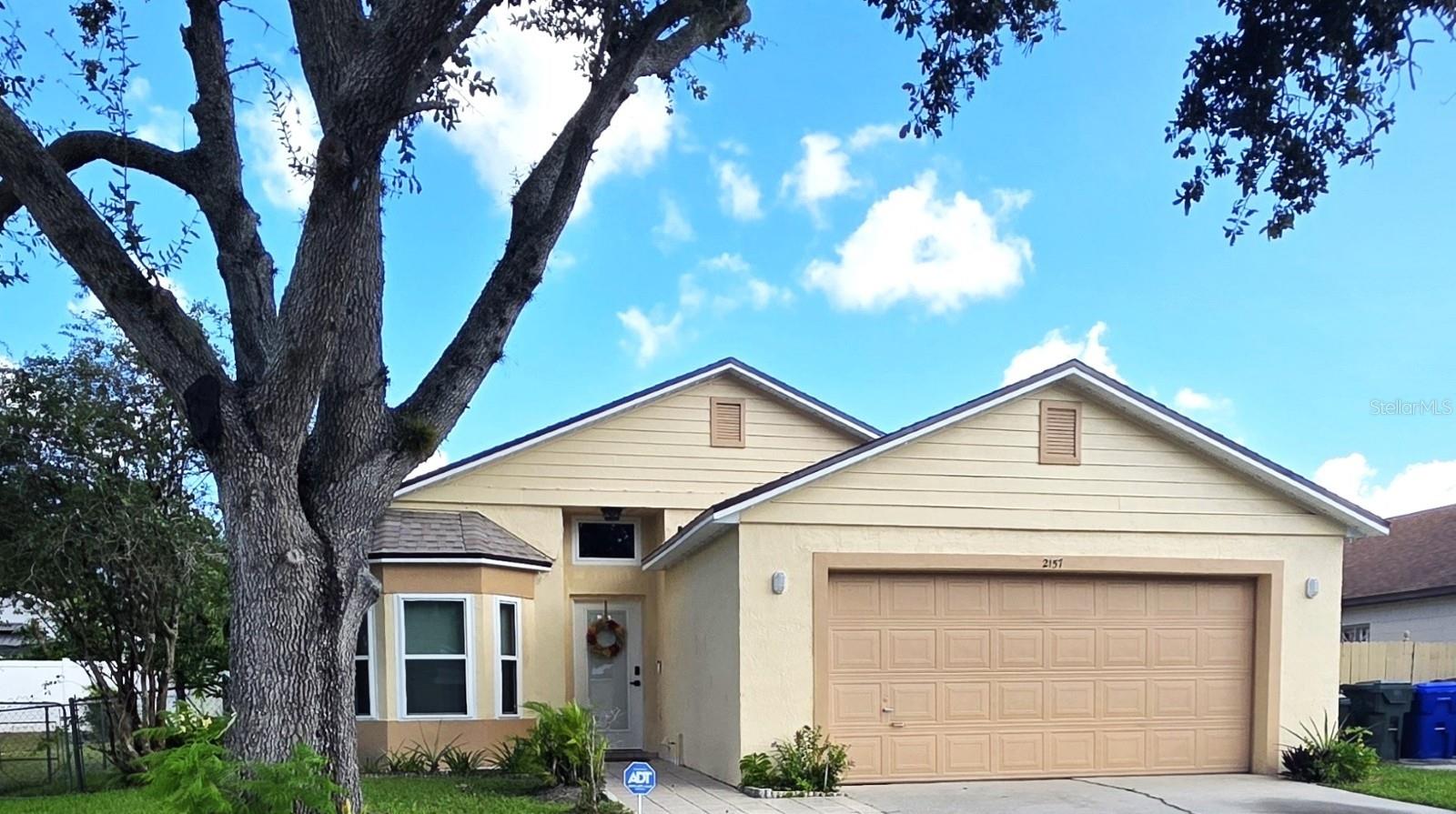 En Venta 2157 RJ CIR, KISSIMMEE, FL 34744
