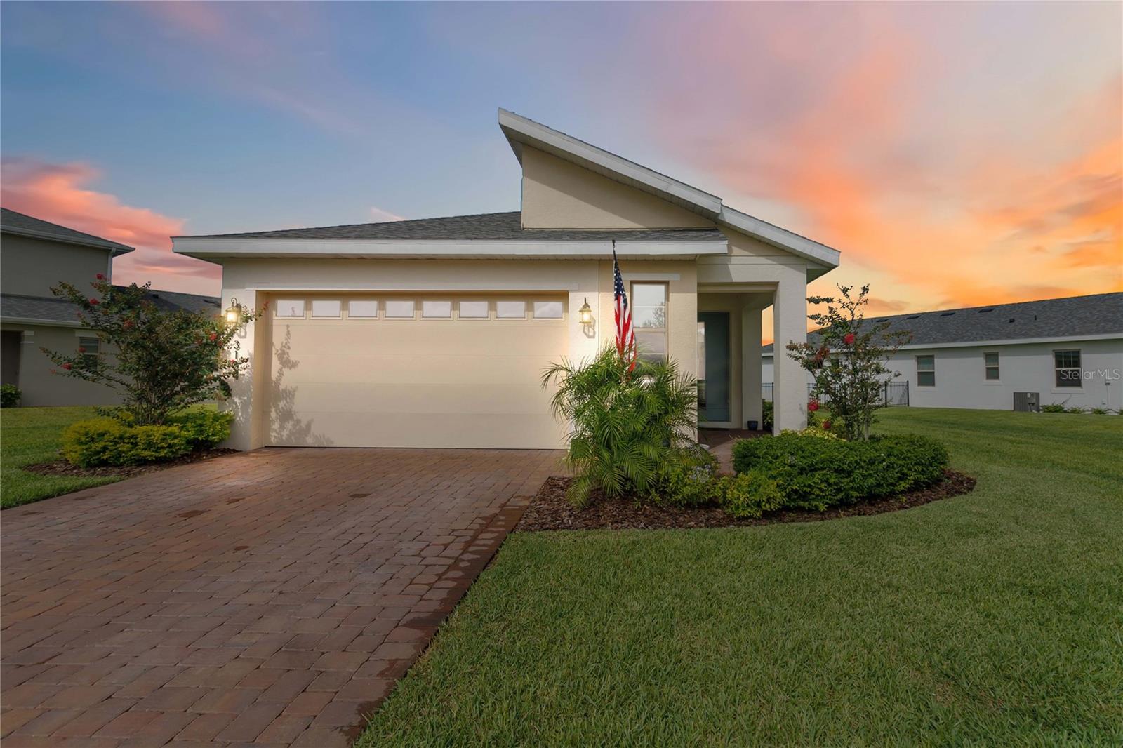 En Venta 3184 SONGBIRD CIR, HARMONY, FL 34773