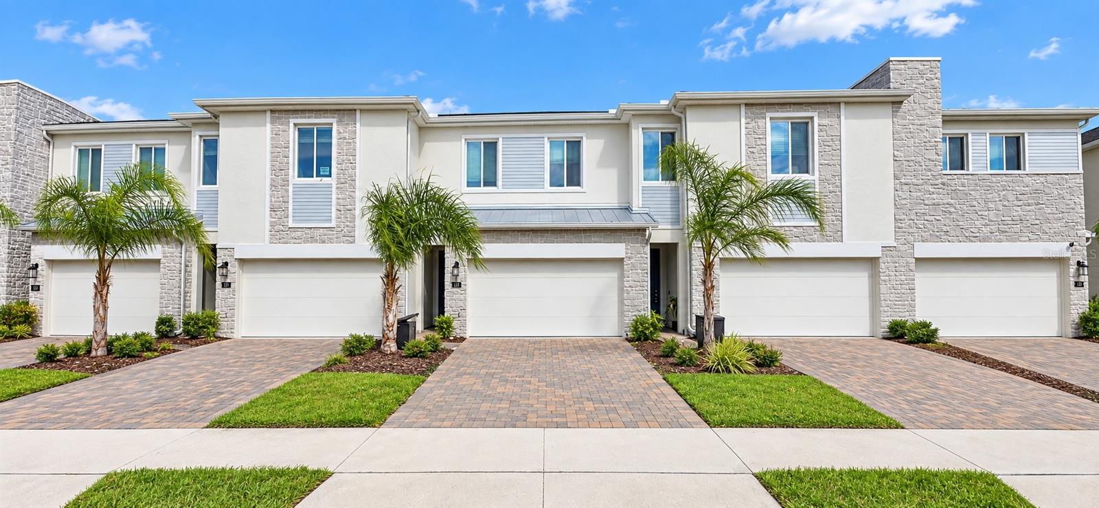 En Venta 161 NINE IRON DR, DAVENPORT, FL 33896