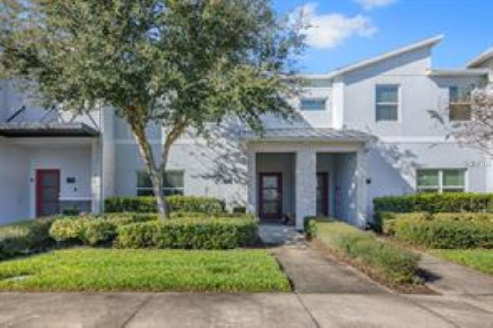 En Venta 680 PEBBLE BEACH DR, DAVENPORT, FL 33896