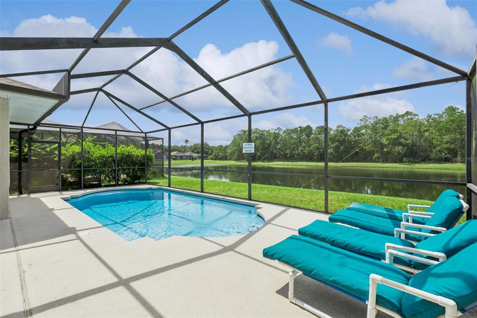 En Venta 2920 SUNSET LAKES BLVD, KISSIMMEE, FL 34747