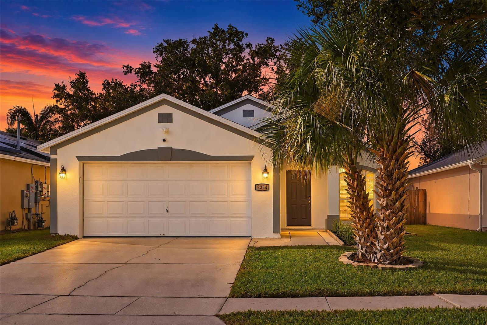 En Venta 2354 BLUE SAPPHIRE CIR, ORLANDO, FL 32837