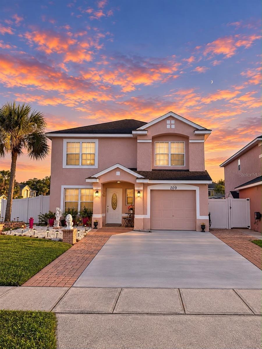 En Venta 100 WINDY DUNE CT, KISSIMMEE, FL 34743