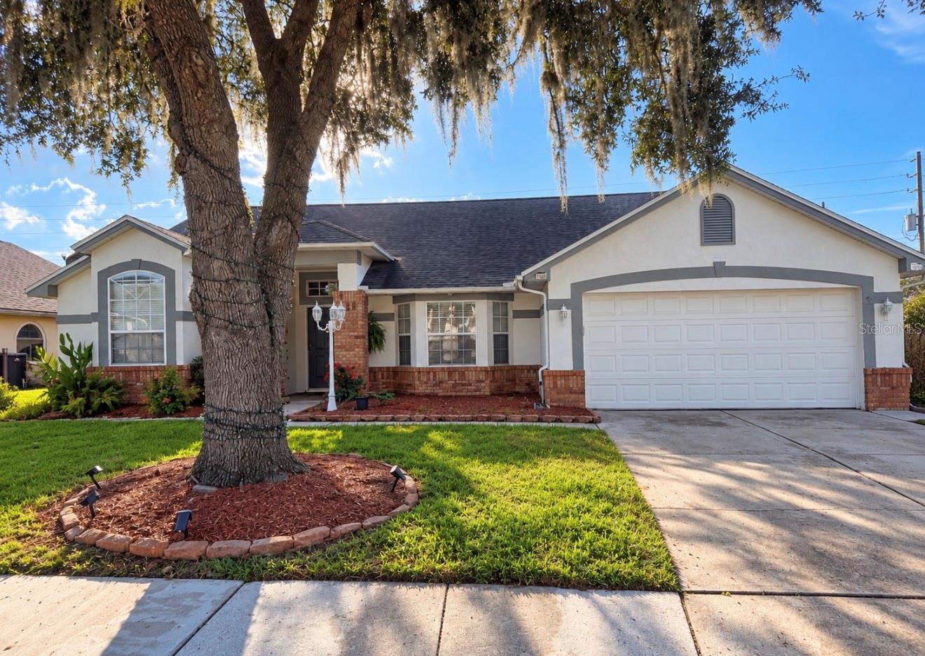 En Venta 116 MOSS BLUFF RD, KISSIMMEE, FL 34746