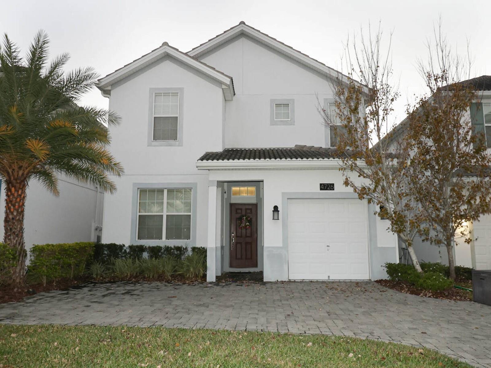 En Venta 4726 SLEEPY HOLLOW DR, KISSIMMEE, FL 34746