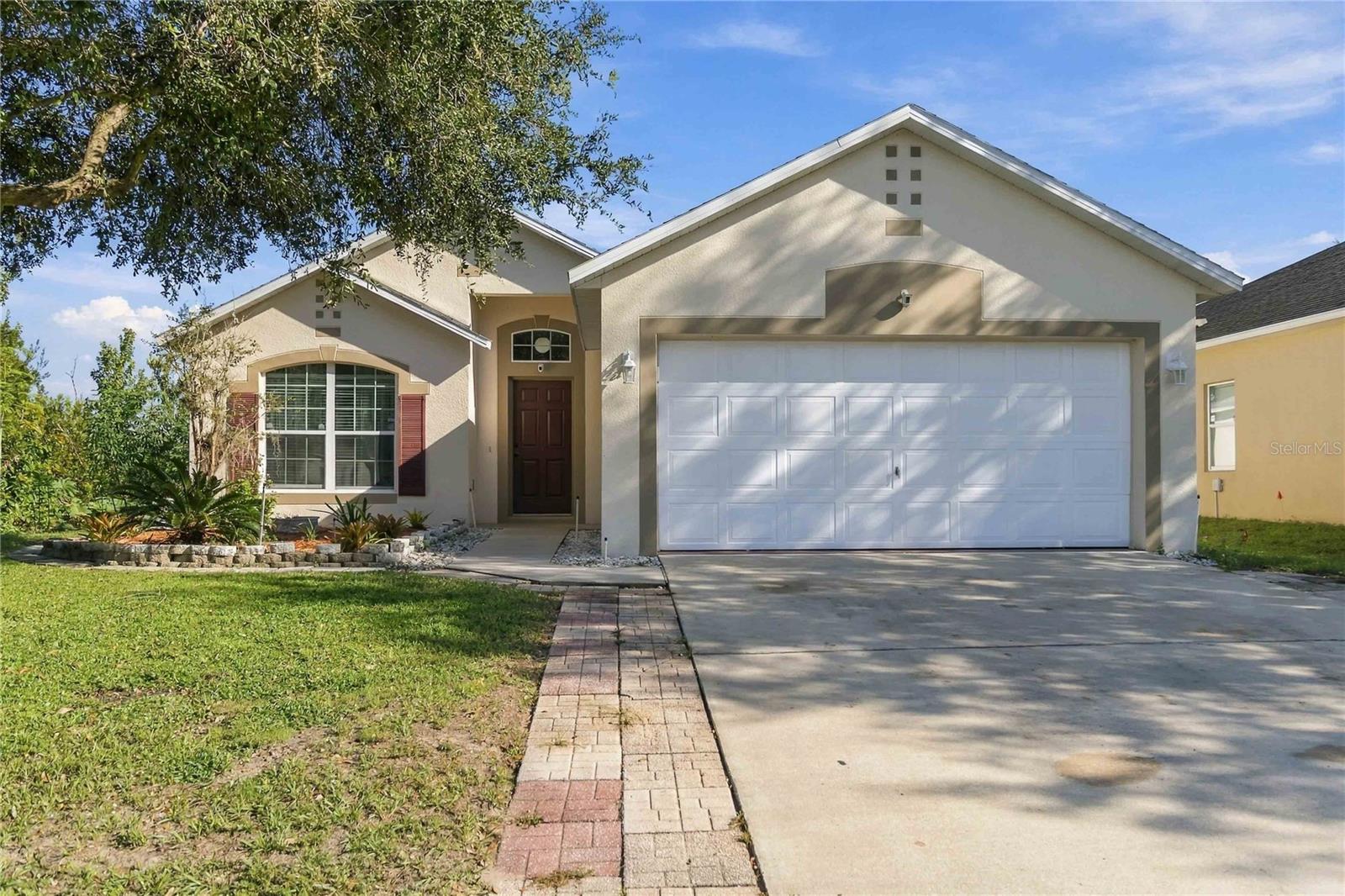 En Venta 5551 SYCAMORE CANYON DR, KISSIMMEE, FL 34758