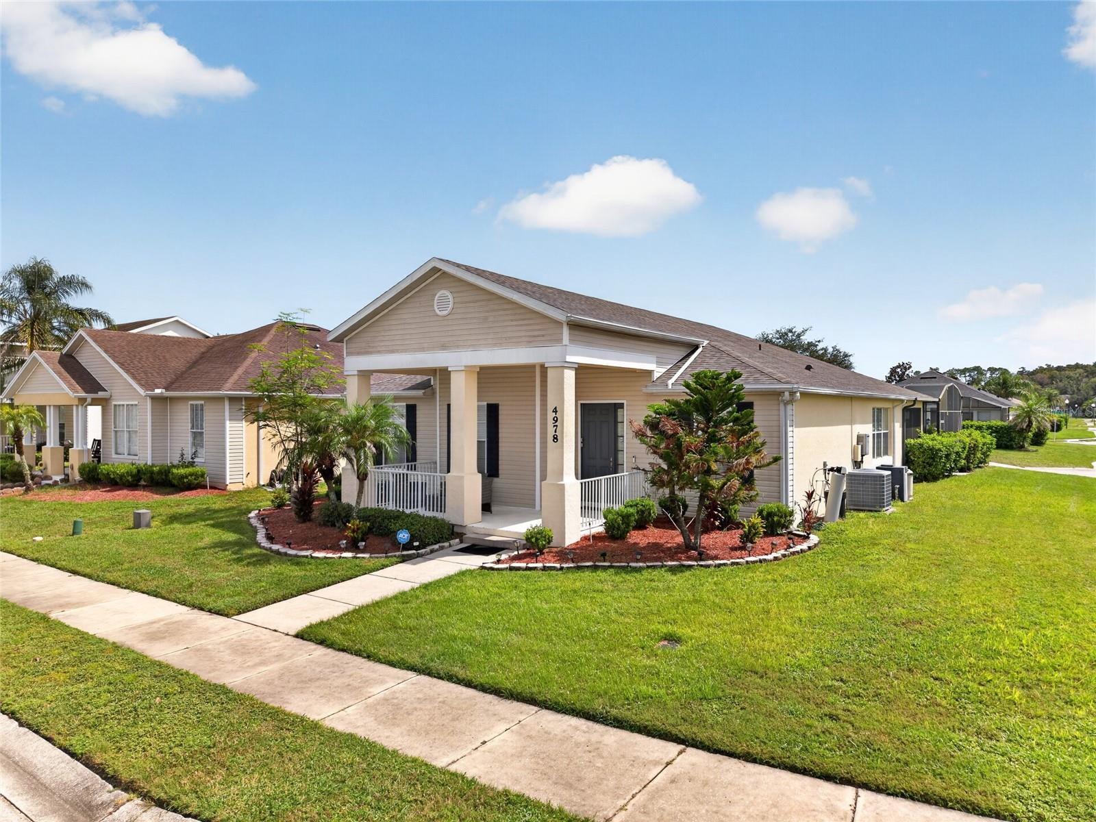 En Venta 4978 PALL MALL ST W, KISSIMMEE, FL 34758