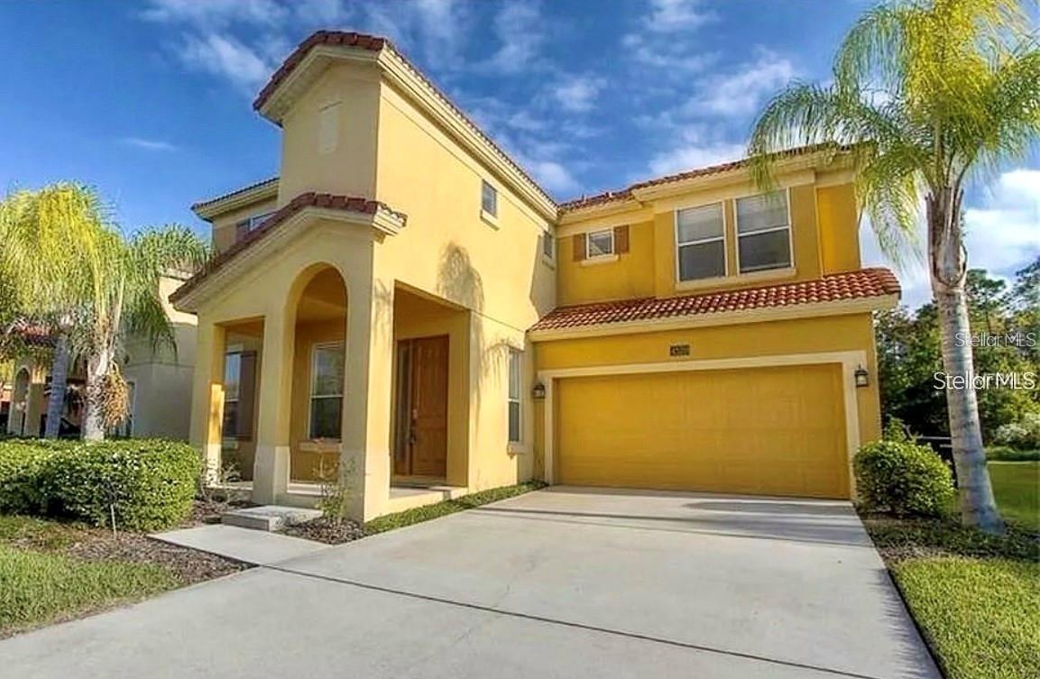 En Venta 4520 STELLA ST, KISSIMMEE, FL 34746