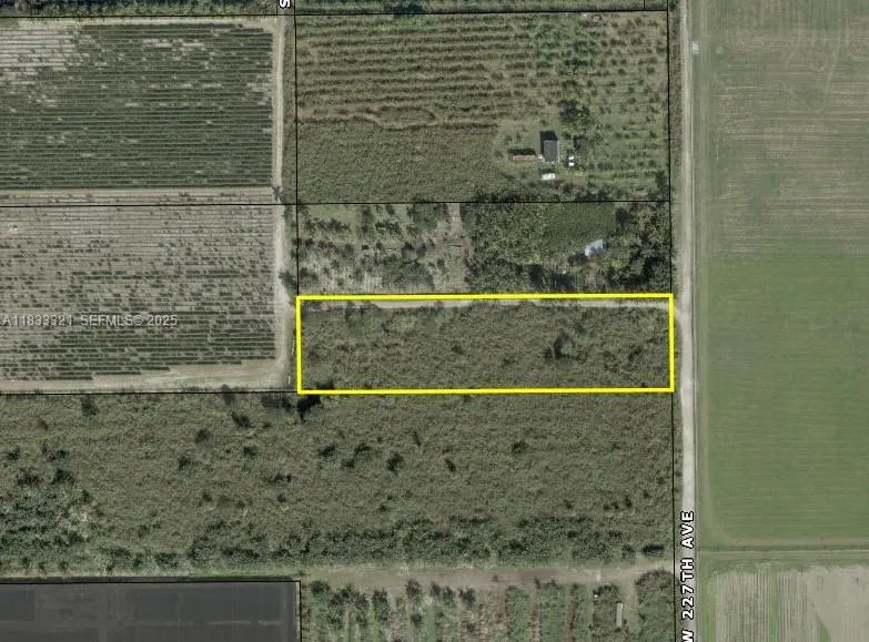 Foto de propiedad en SW 299 ST SW 299 St Sw 227 Avenue, Homestead, FL 33030 Homestead con MLS# 