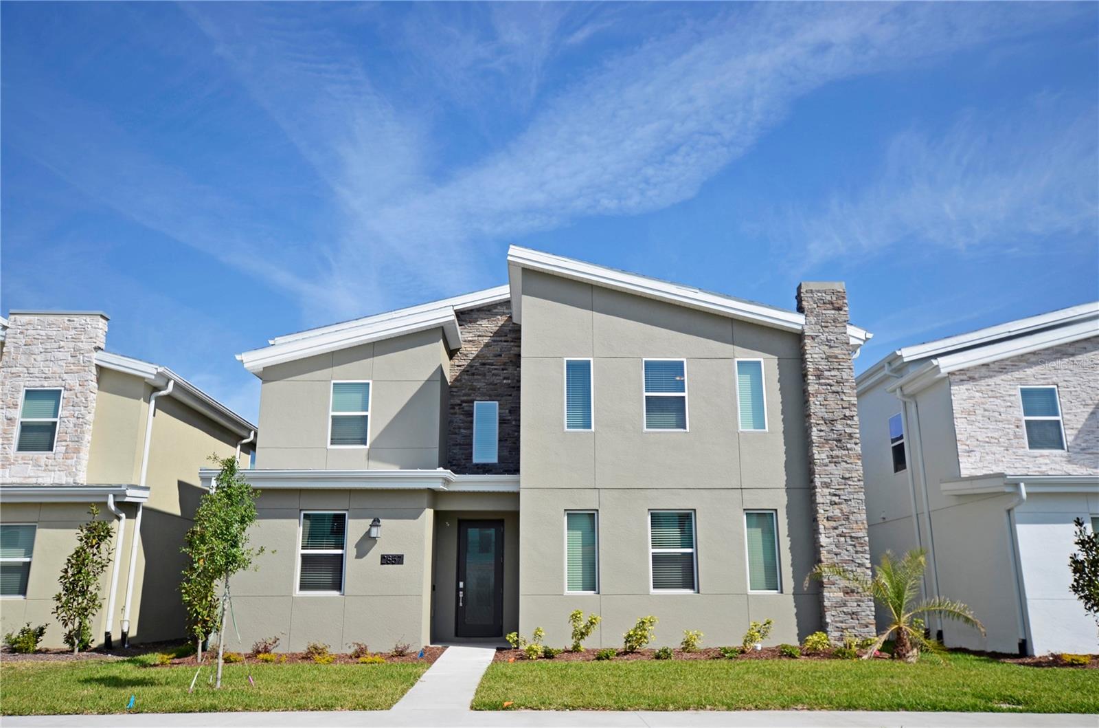 En Venta 2857 BOOKMARK DR, KISSIMMEE, FL 34746
