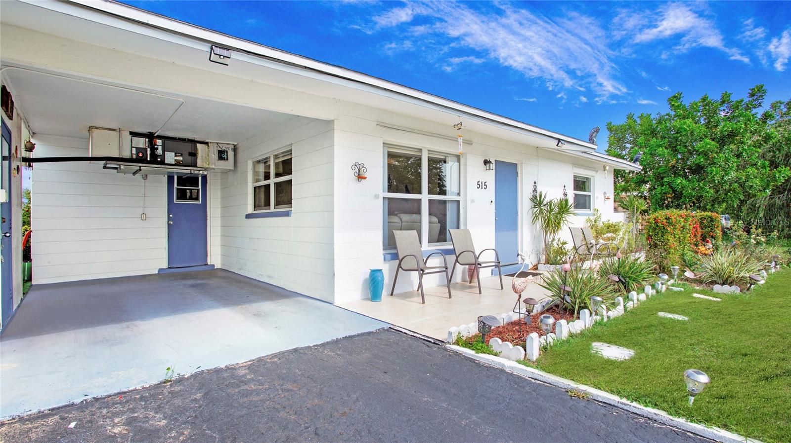 Foto de propiedad en 515 YORK RD LEHIGH ACRES con MLS# TB8426200