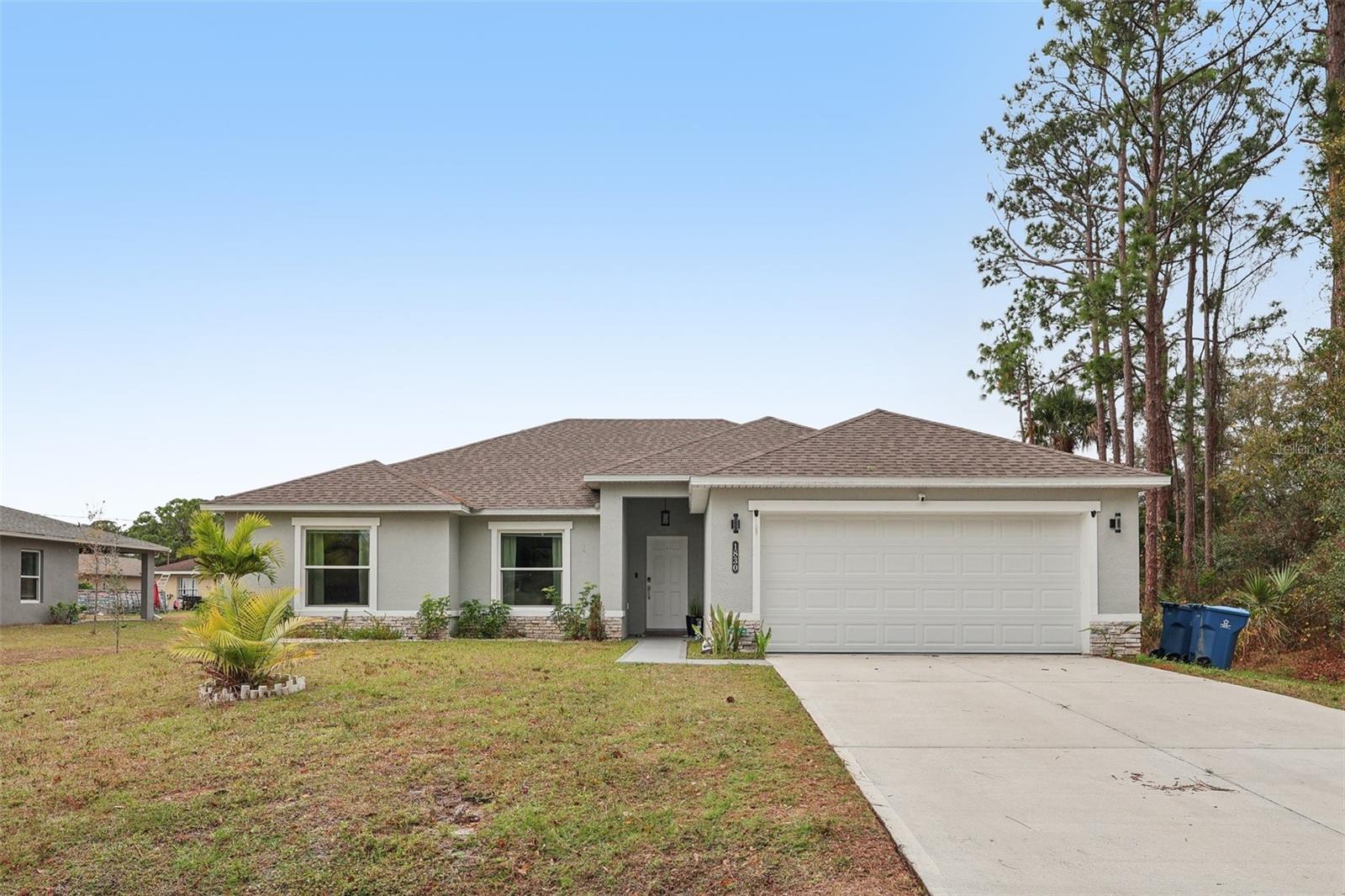 Foto de propiedad en 1830 RADCLIFF AVE SE PALM BAY con MLS# TB8469998