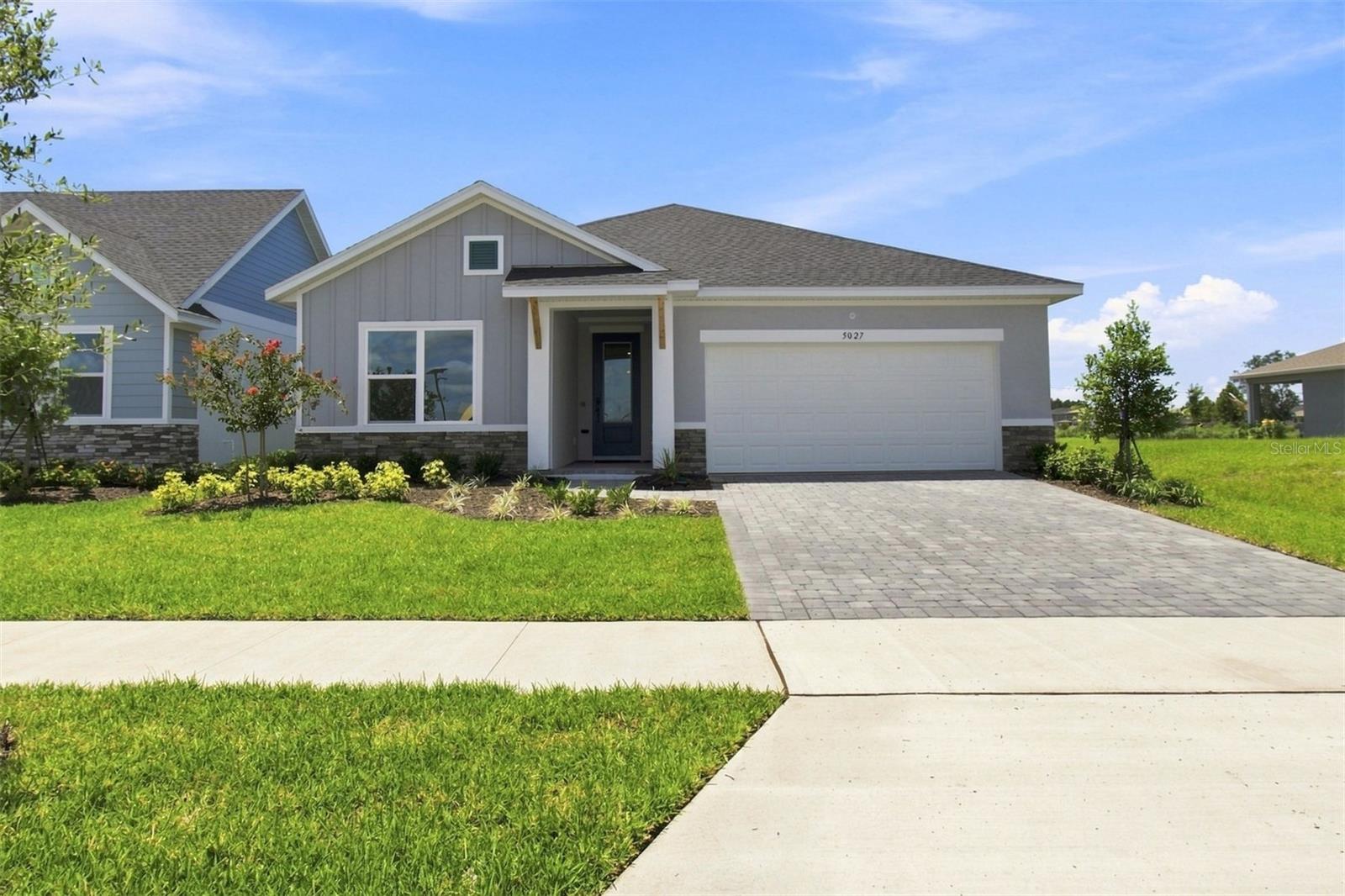 Foto de propiedad en 5027 ORINOCO LN ST CLOUD con MLS# TB8502366
