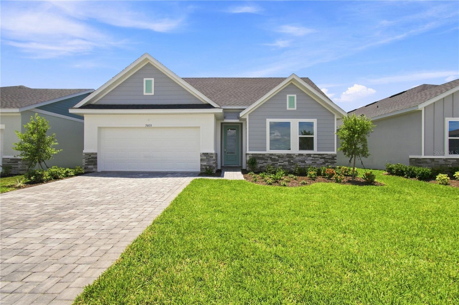 Foto de propiedad en 5033 ORINOCO LN ST CLOUD con MLS# TB8502658