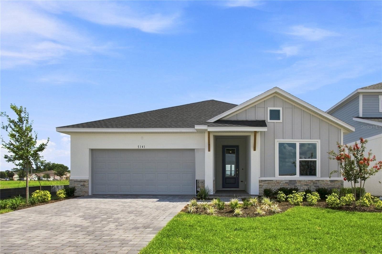 Foto de propiedad en 5141 CHATTAHOOCHEE BND ST CLOUD con MLS# TB8506822