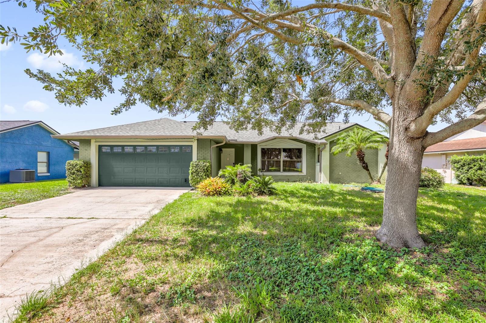 En Venta 5119 HEATH DR, ORLANDO, FL 32812