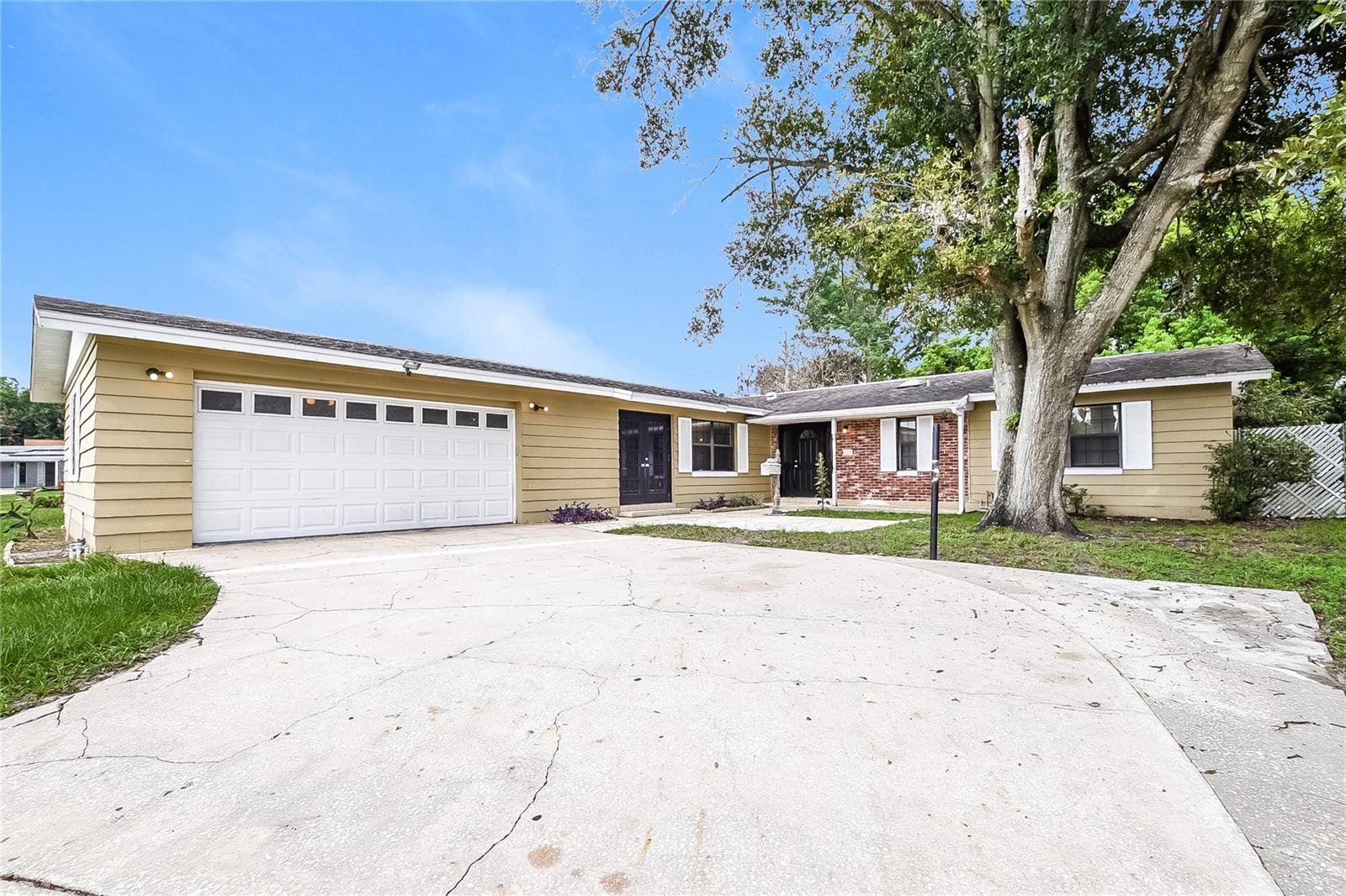 En Venta 6529 PRECOURT DR, ORLANDO, FL 32809