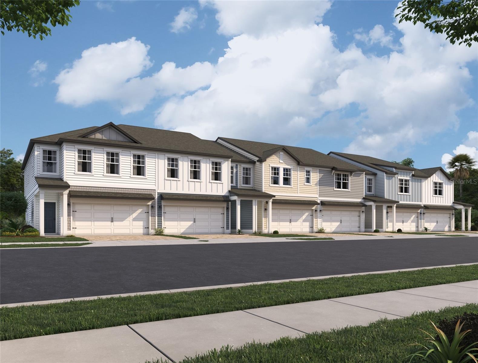 Foto de propiedad en 2568 BROADWING ST KISSIMMEE con MLS# TB8538747