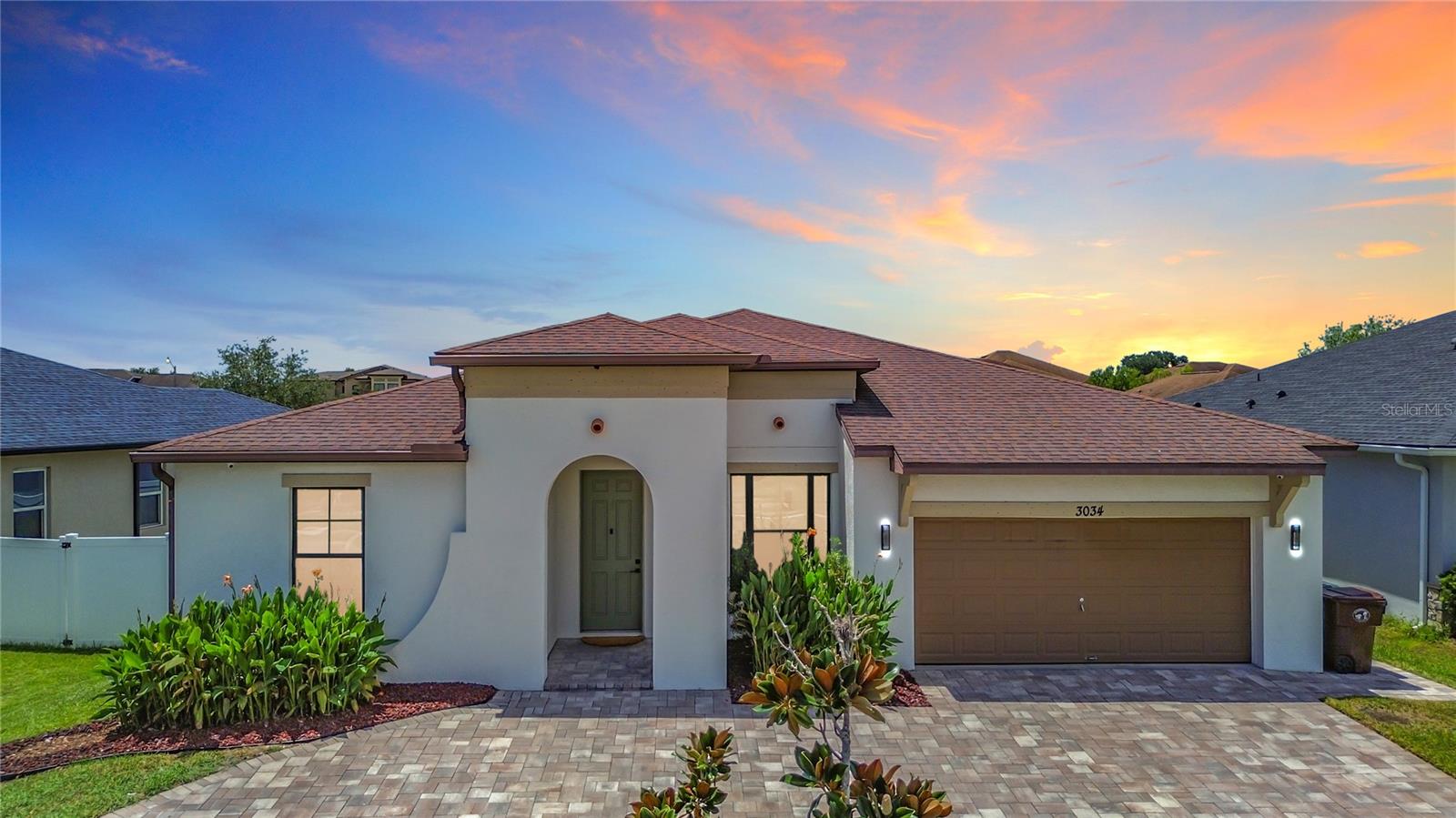 Foto de propiedad en 3034 BOATING BLVD KISSIMMEE con MLS# TB8539232