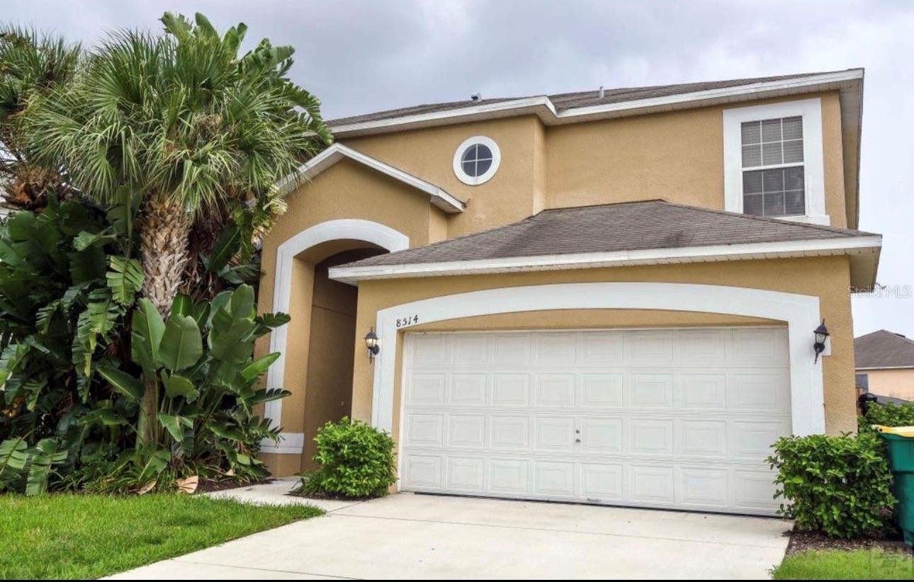 En Venta 8514 PALM HARBOUR DR, KISSIMMEE, FL 34747