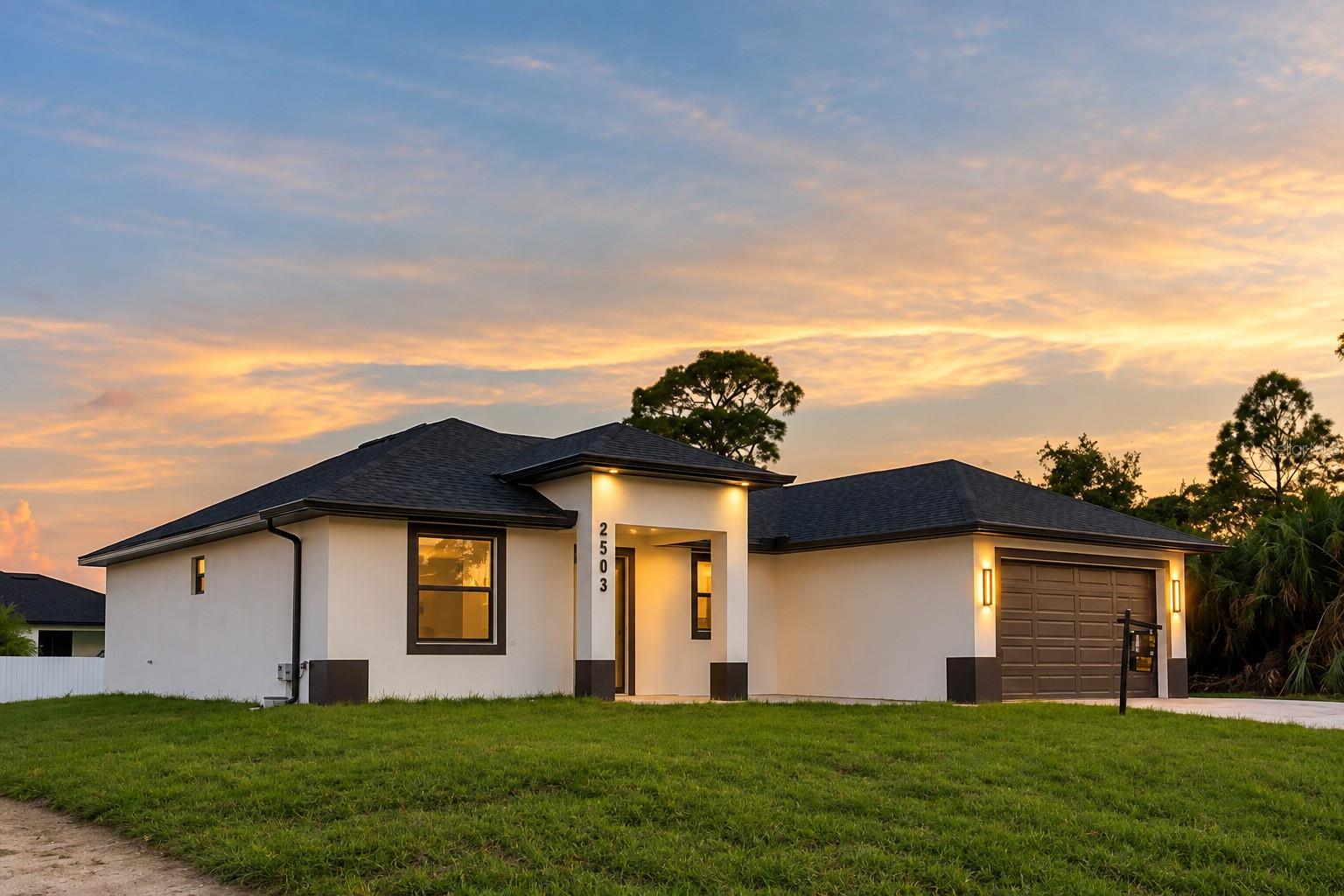 En Venta 2503 16TH ST W, LEHIGH ACRES, FL 33971