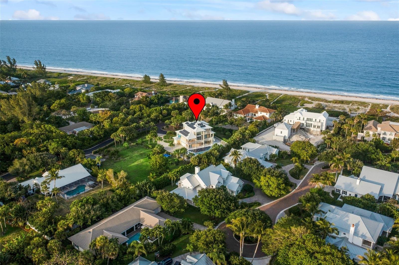 Foto de propiedad en 2275 GENESEA LN VERO BEACH con MLS# V4943093