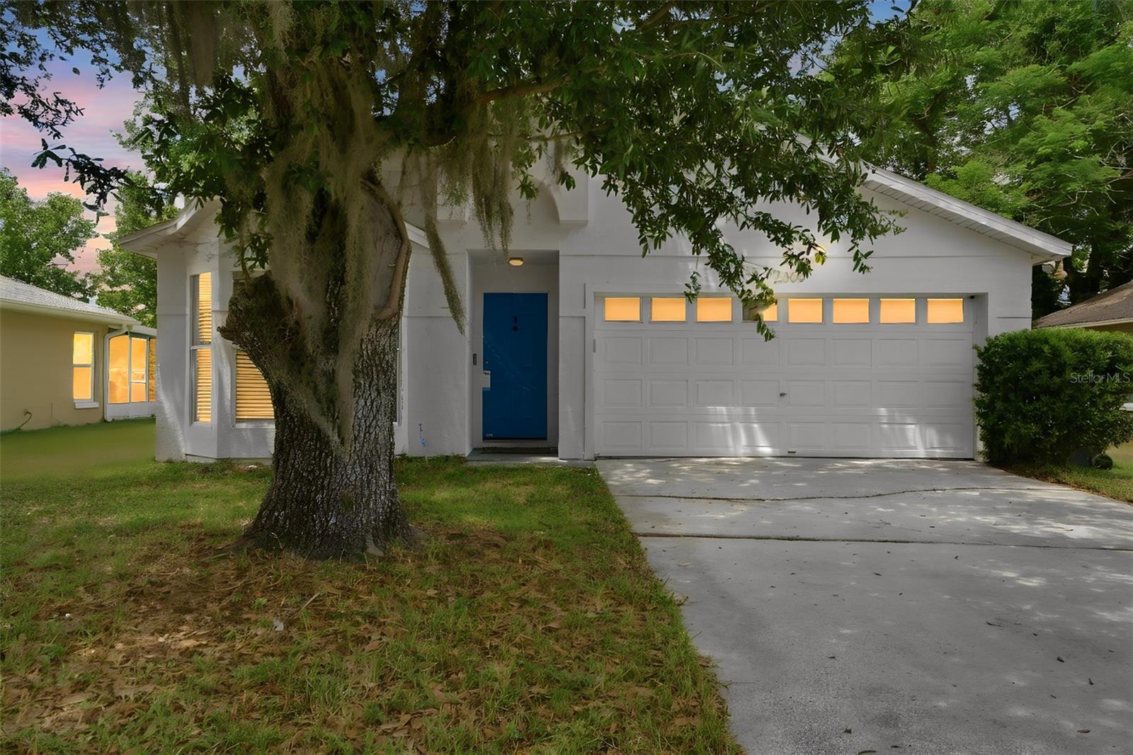 Foto de propiedad en 2308 DONEGAN PL ORLANDO con MLS# V4948824