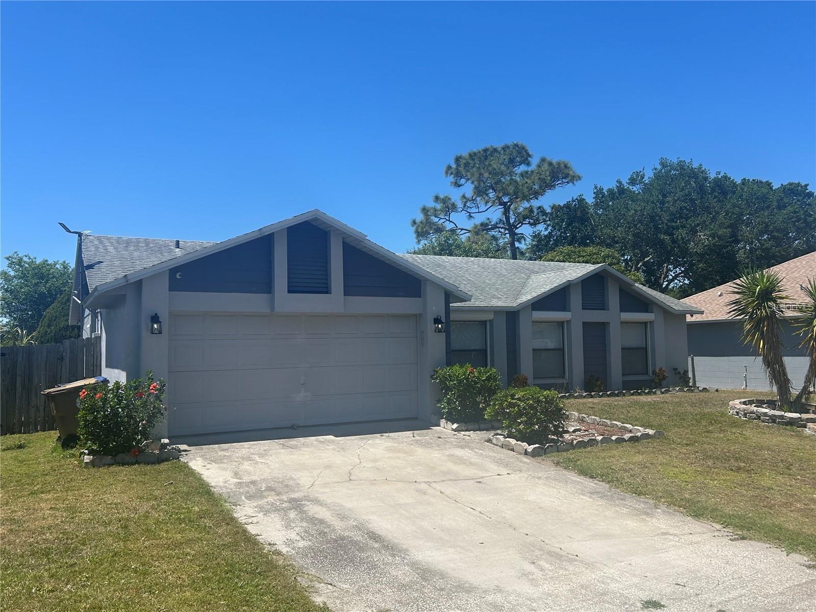 Foto de propiedad en 613 BAYPORT DR KISSIMMEE con MLS# W7880082
